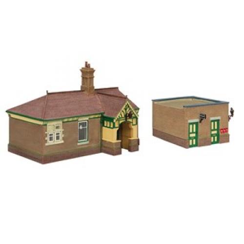 44-090G Scenecraft Bluebell Waiting Room and Toilet Green & Cr