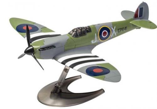 J6045 Airfix QUICKBUILD D-Day Spitfire