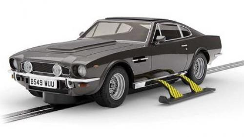 C4239 Scalextric James Bond Aston Martin V8 Living Daylights