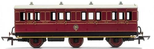 R40135 Hornby NBR, 6 Wheel Coach, 1st Class, Fitted Lights, 414