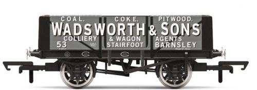 R60024 Hornby 5 Plank Wagon, Wadsworth & Sons