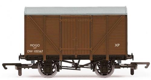 R60031 Hornby BR, 'Mogo' Vent Van - Era 4