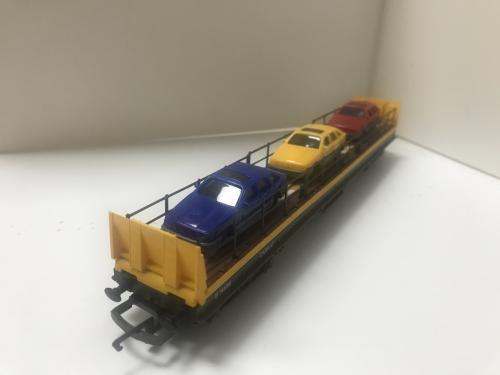 W422